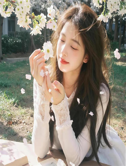 幕后花絮：《曼谷变身记》社会的现实反映与批判思考——思想内涵的哲学探讨